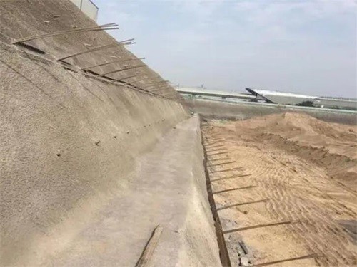 阿巴嘎河道边坡加固